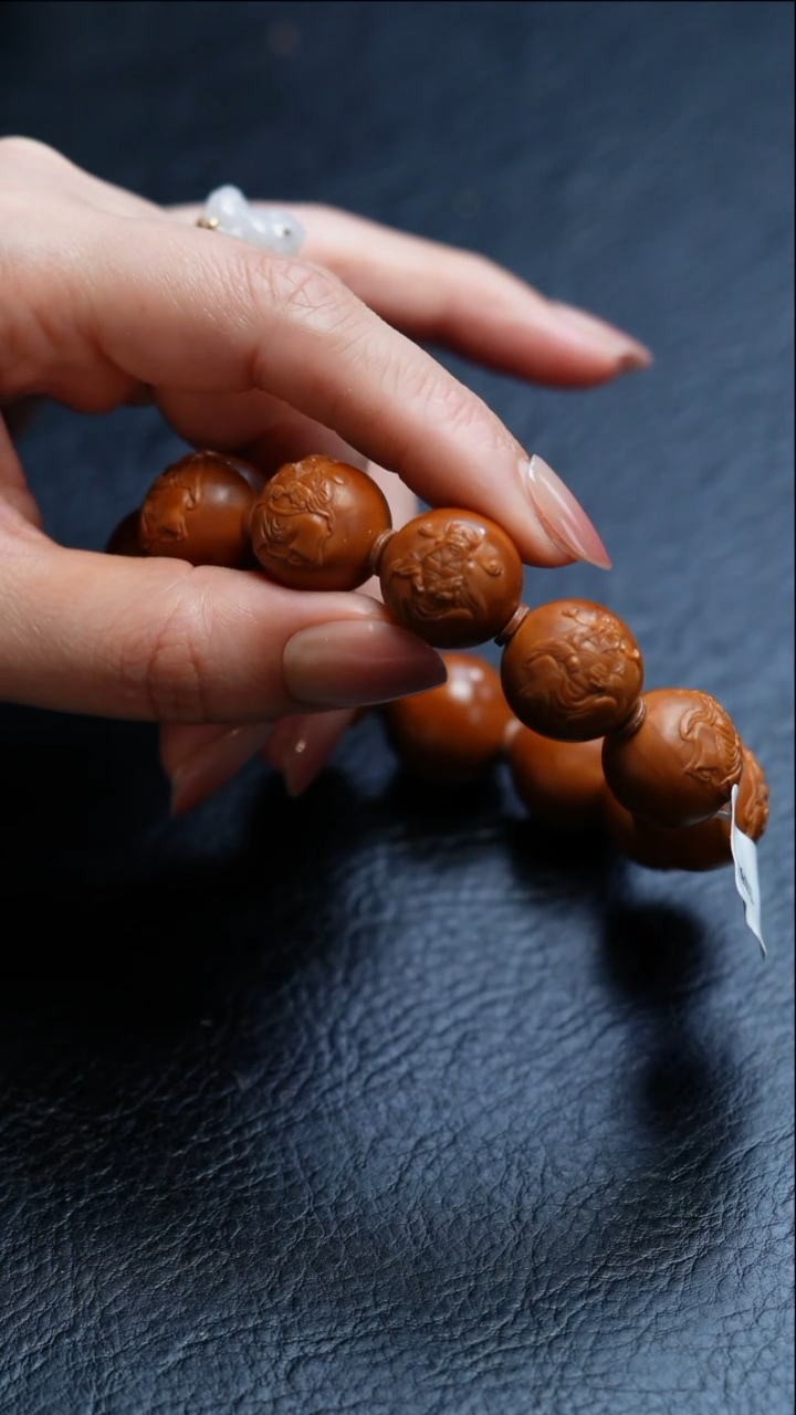 橄榄核吊坠苏工橄榄核