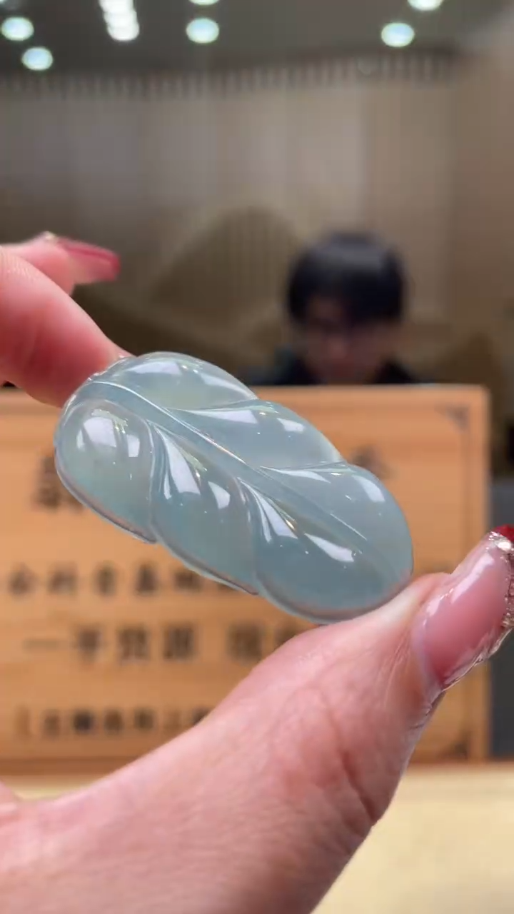 【闪购商品】定制翡翠未镶嵌      *36