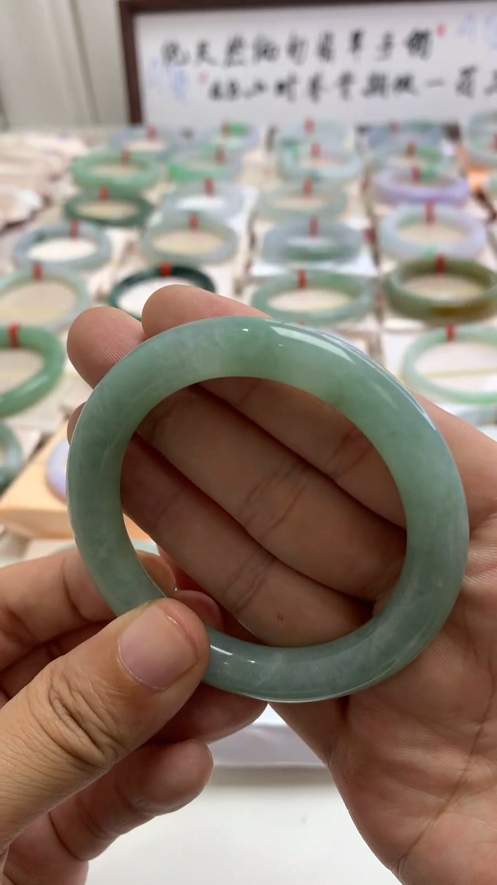 未镶嵌手镯翡翠圆条52.8