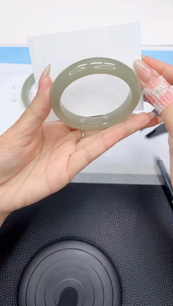 石英质玉手镯未镶嵌389-54.9