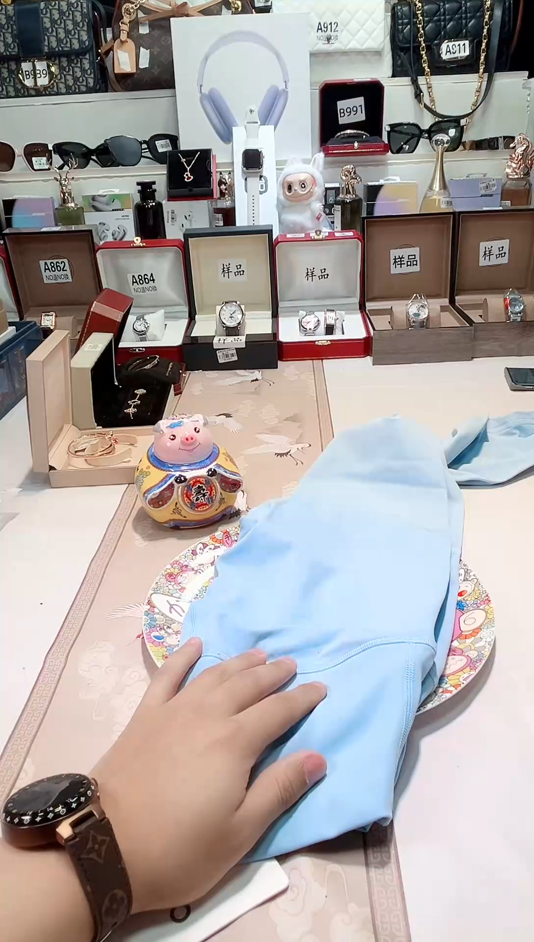 瓷片瓷器 库房到期 全部地板价@@1