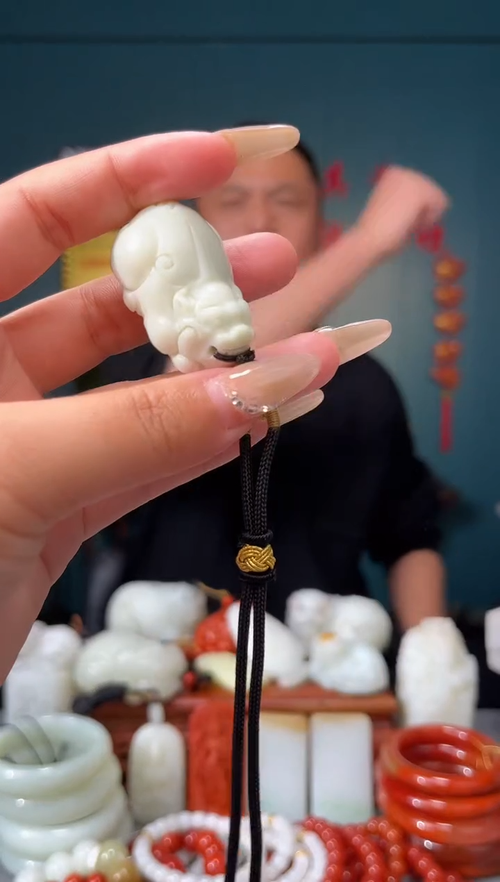 【闪购商品】和田玉颈饰未镶嵌吊坠