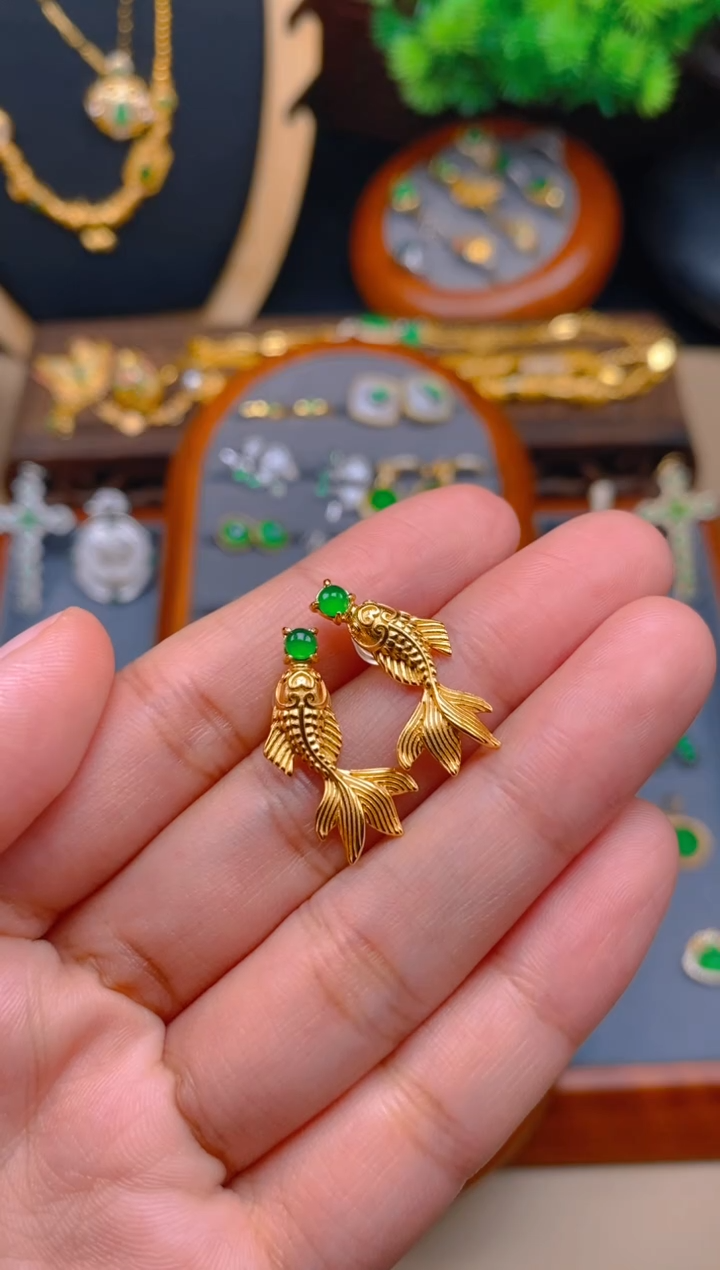 翡翠银S925镶嵌耳饰锦鲤耳钉