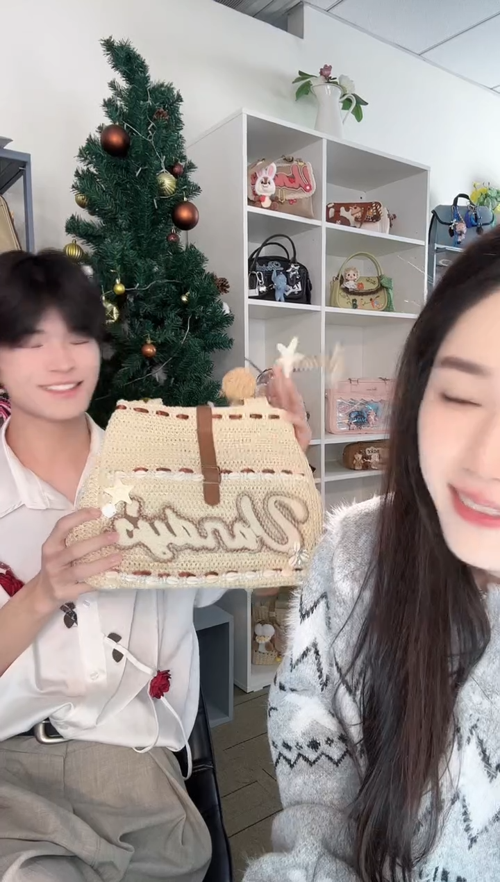 PU必灵手工潮包包