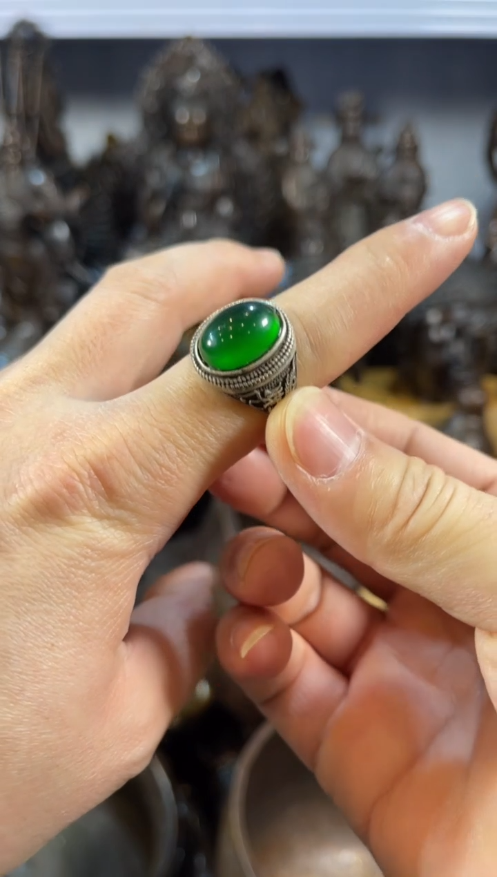 【闪购商品】1案台摆件  物品摆件