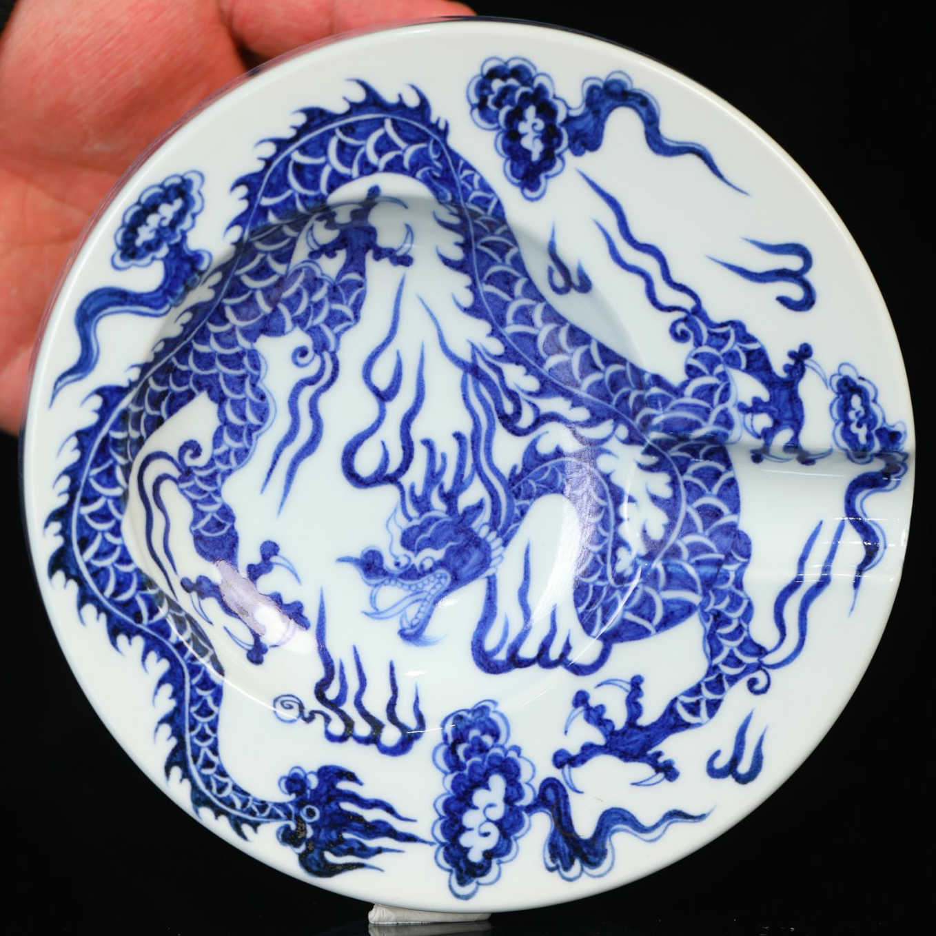 瓷然慕元 龙纹雪茄缸