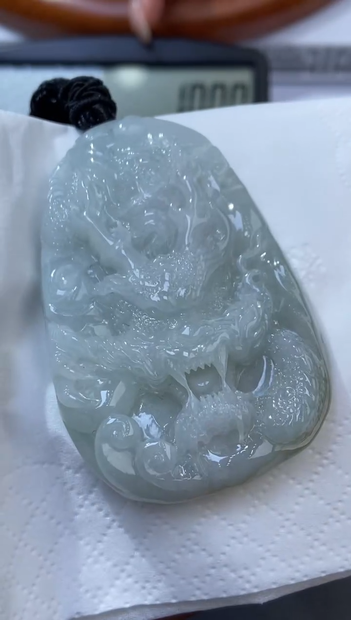 未镶嵌挂件翡翠376647    多人 