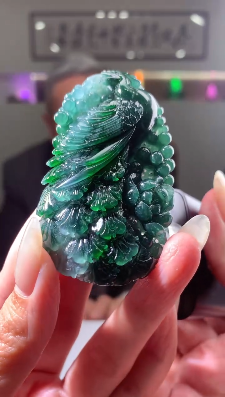 【闪购商品】定制翡翠未镶嵌挂件发货（拍一发一）