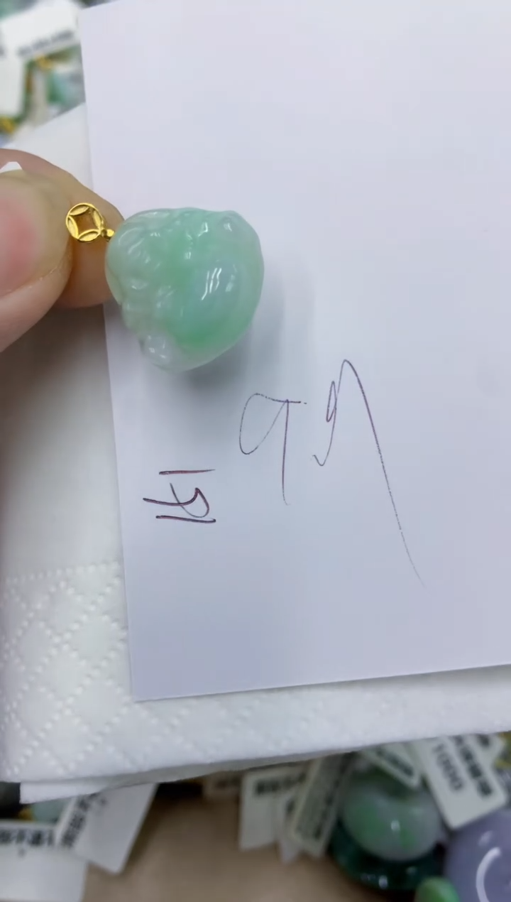 颈饰未镶嵌翡翠11111111111