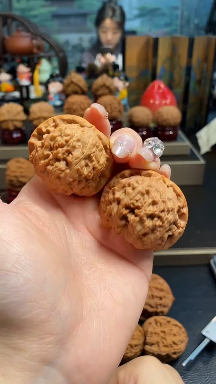 【闪购商品】文玩核桃吊坠K423白狮子43