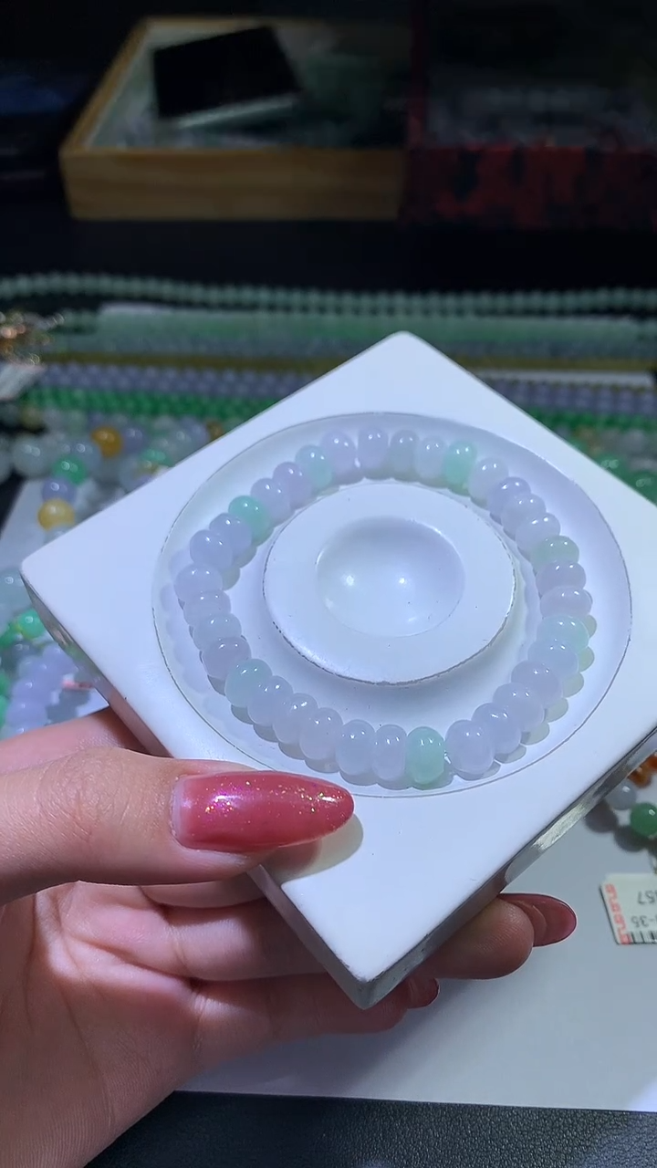 颈饰未镶嵌翡翠ZX018837
