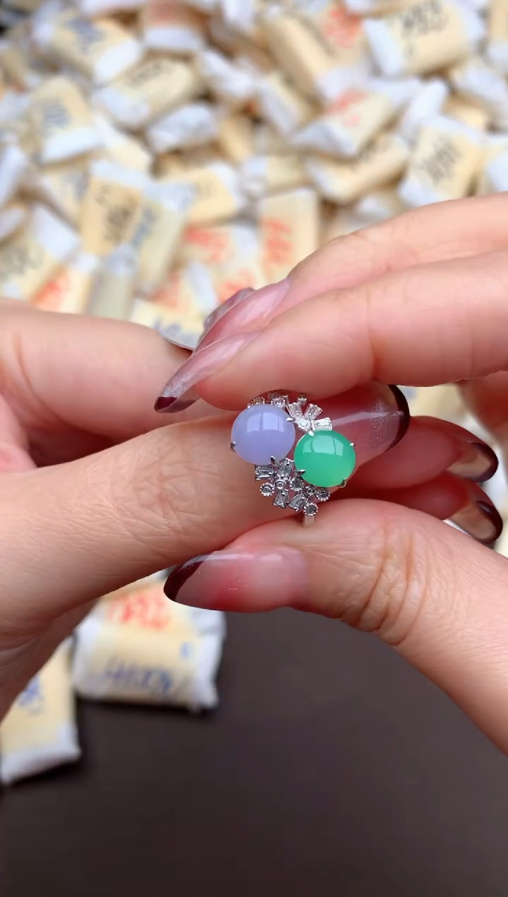 【闪购商品】翡翠挂件18K金镶嵌一