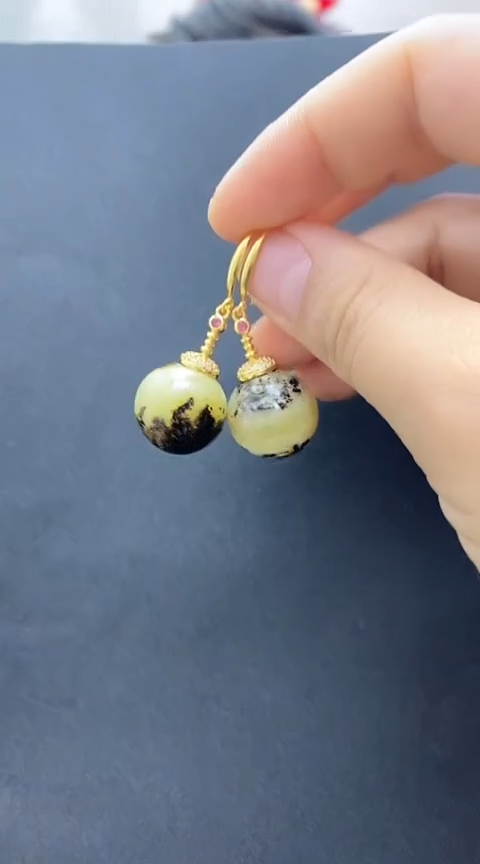 【闪购商品】琥珀裸石银S925镶嵌琥珀耳坠