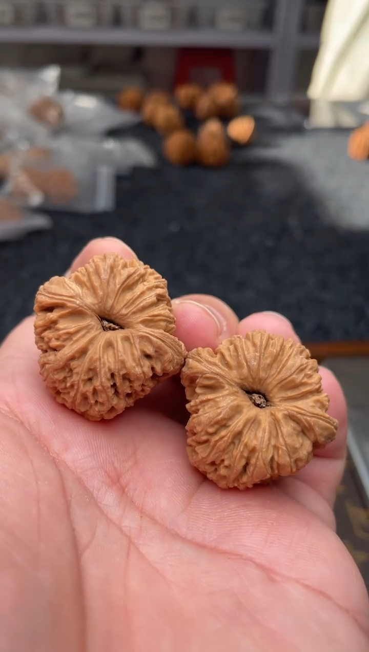 把件文玩核桃B 86号 33尺南疆