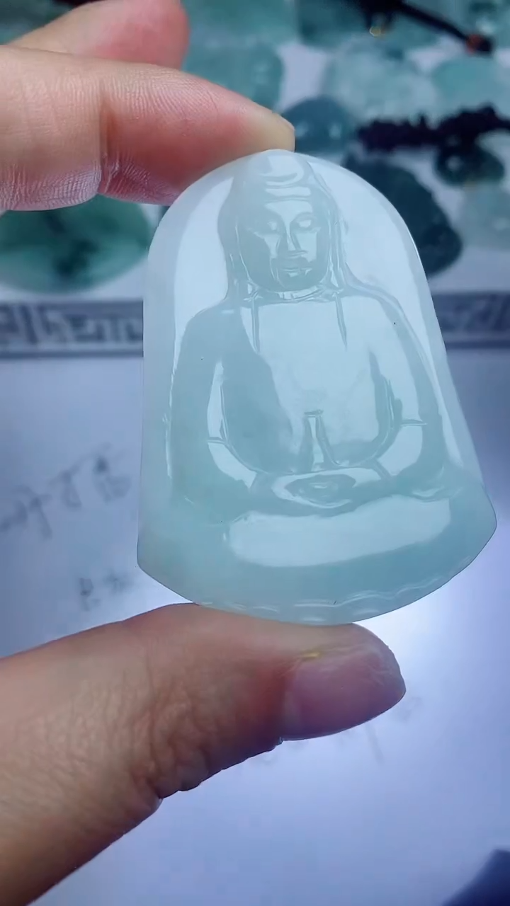 【闪购商品】翡翠颈饰未镶嵌多样性随机发其一