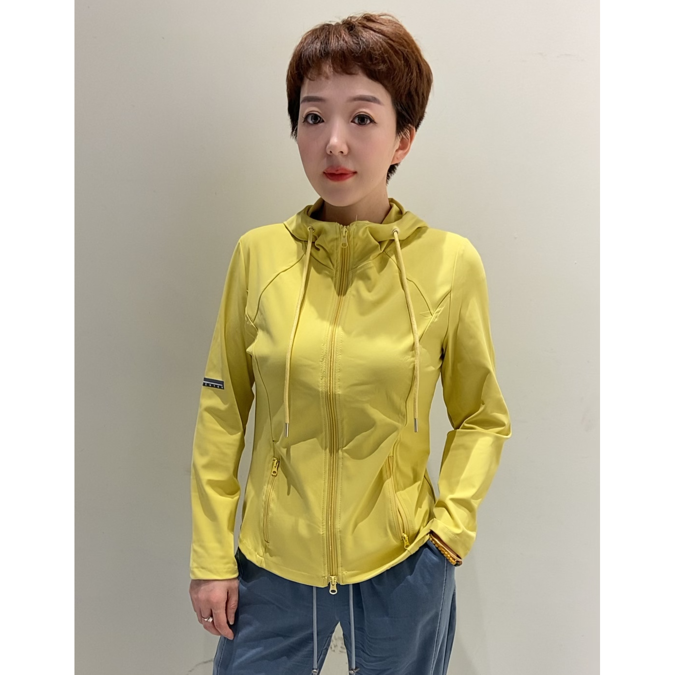 【卡蔻】25107弹力瑜伽单层双拉链连帽休闲外套（衣长60左右）