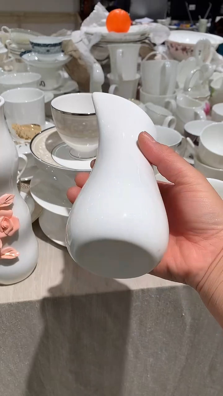 隆达骨瓷 福利 花瓶
