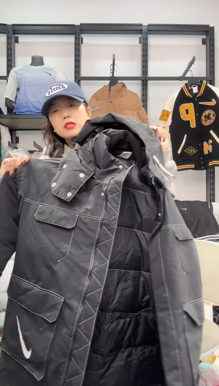 2186闪购编码 Nike/Jordan运动卫衣裤以直播间过款为准 尺码·M