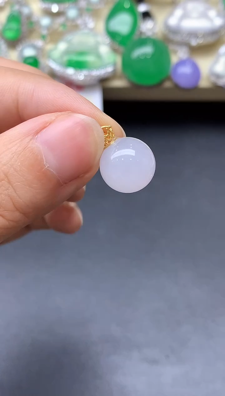颈饰18K金镶嵌翡翠69-中国好珍宝