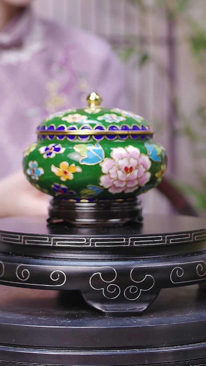 【闪购商品】非遗技艺 景泰蓝花丝罐绿色