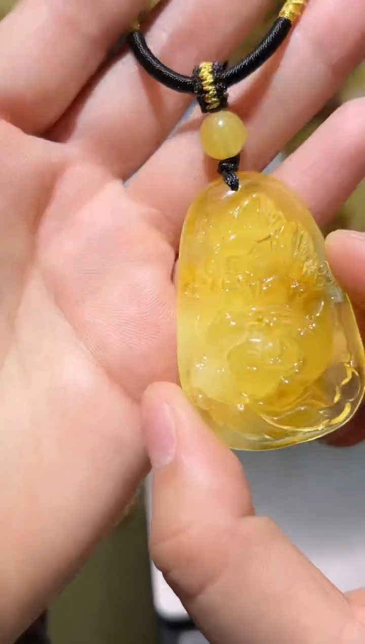 裸石琥珀未镶嵌琥珀蜜蜡吊坠
