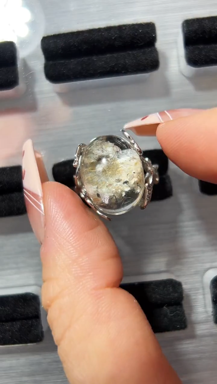 【闪购商品】水晶戒指银S925镶嵌发一（25）