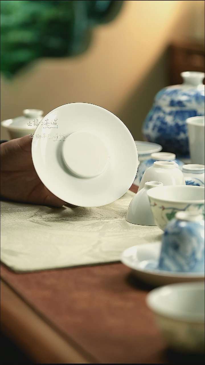 A**y白胎杯托2块     三余作器手工器皿