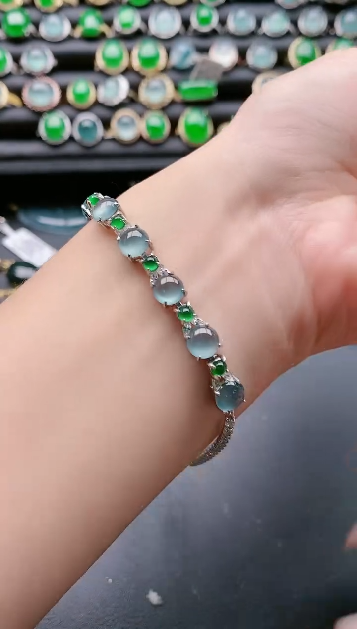 【闪购商品】翡翠戒指银S925镶嵌11111