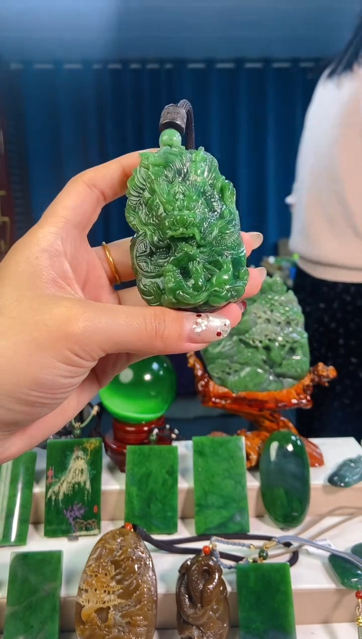 【闪购商品】和田玉挂件未镶嵌1