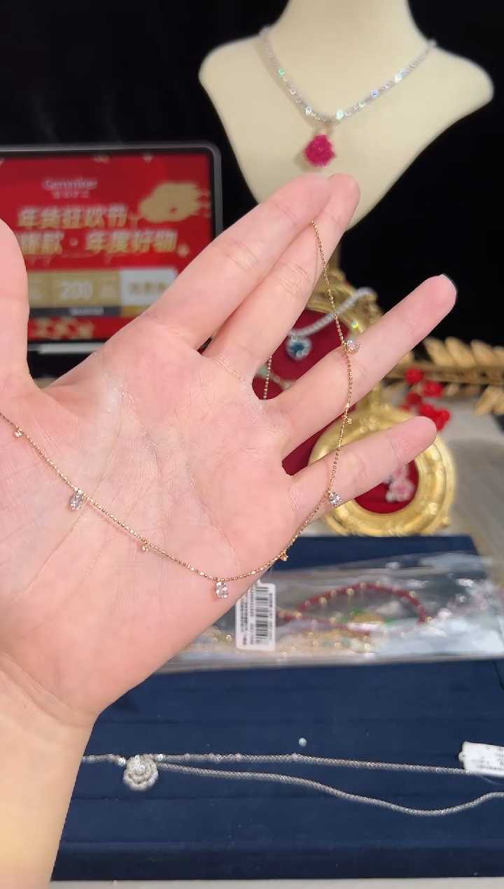 【闪购商品】托帕石颈饰18K金镶嵌BN17930#-Y#110