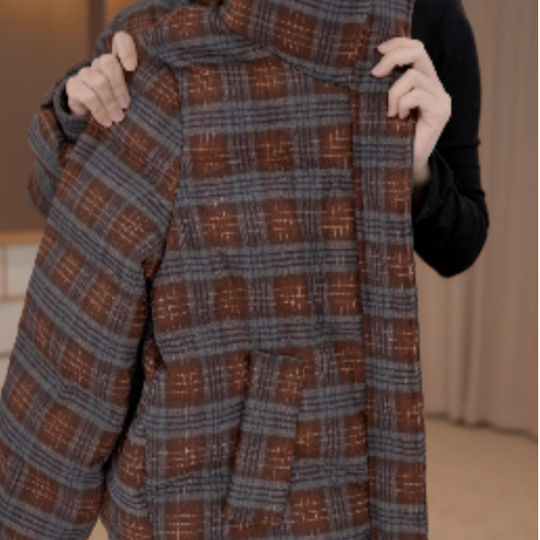 【甄选大朵鸭绒】Y424女冬季2026年气质年轻洋气羽绒服外套--安娜