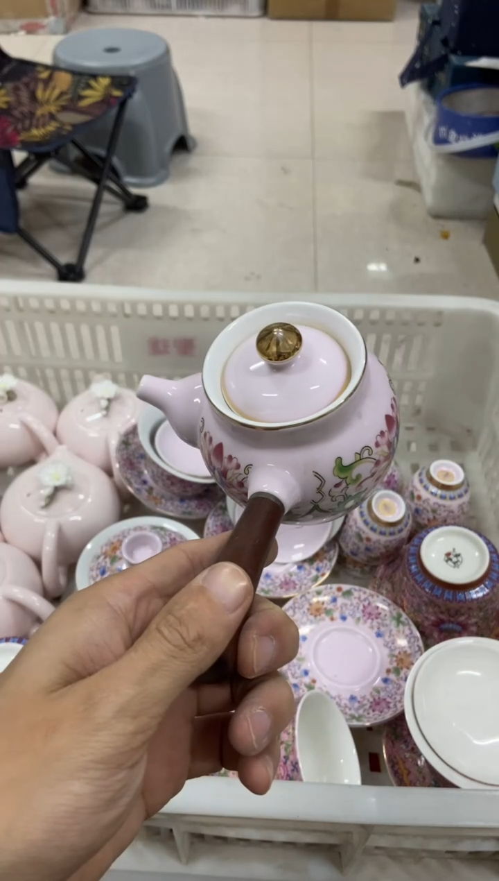 杯无运费险有瑕疵的摄影的产品有使用过的痕迹有点脏介意勿拍