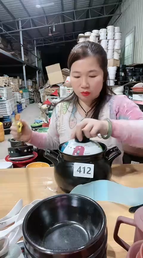 【闪购商品】412瑕疵粗陶黑色大肚锅