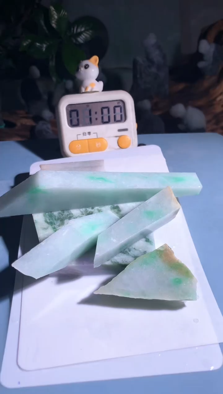 吊坠(不含链)未镶嵌翡翠任*行N610