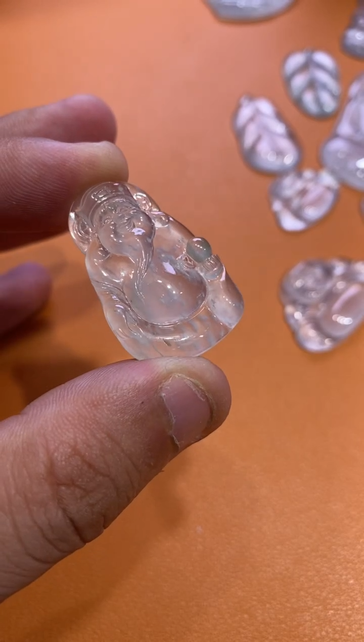 【闪购商品】翡翠颈饰未镶嵌财神3800