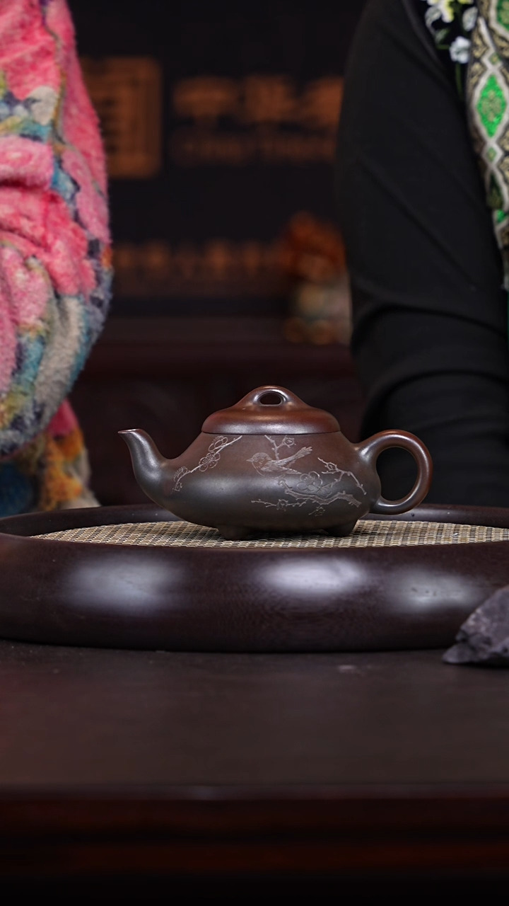 【闪购商品】紫砂茶壶张彩萍22-41 柴烧汉棠石瓢