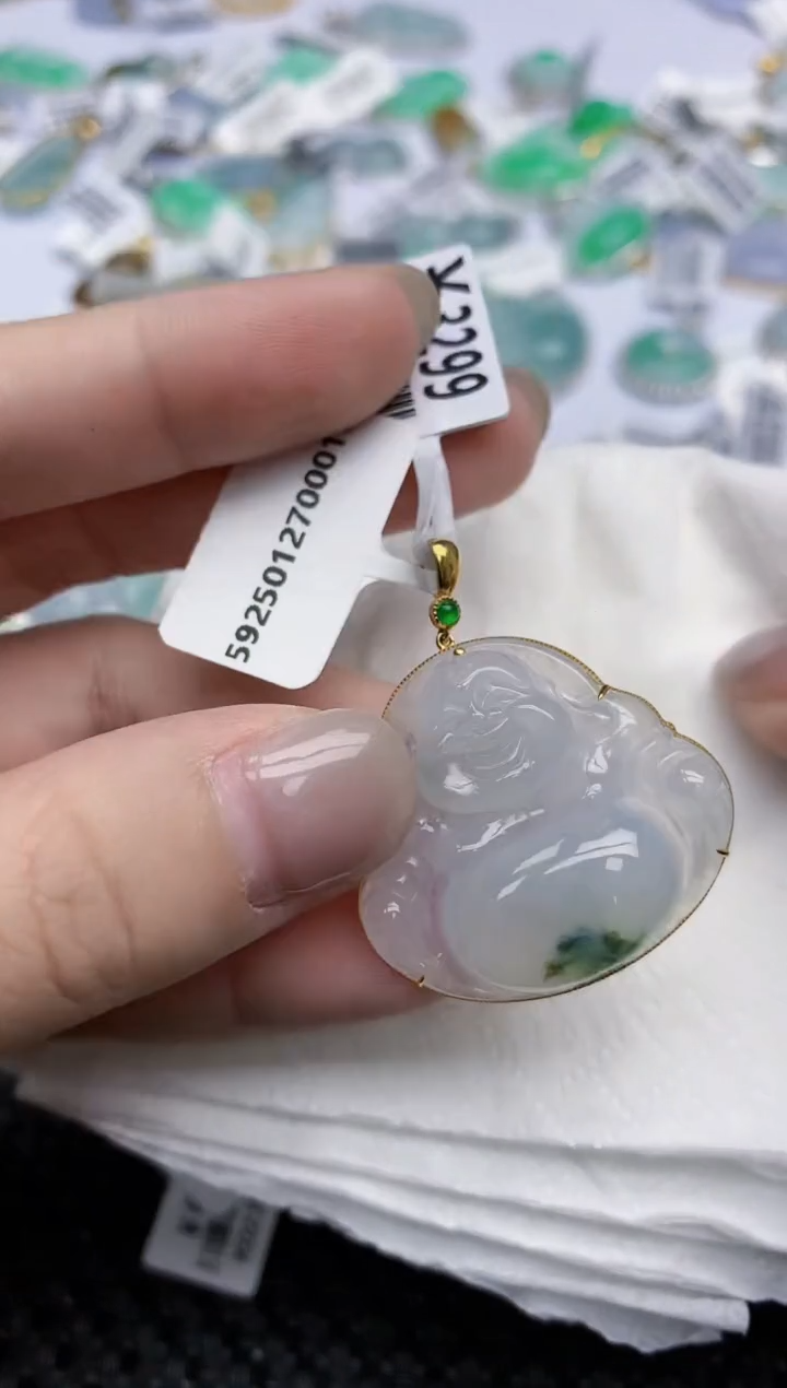 【闪购商品】翡翠颈饰18K金镶嵌天然翡翠A货