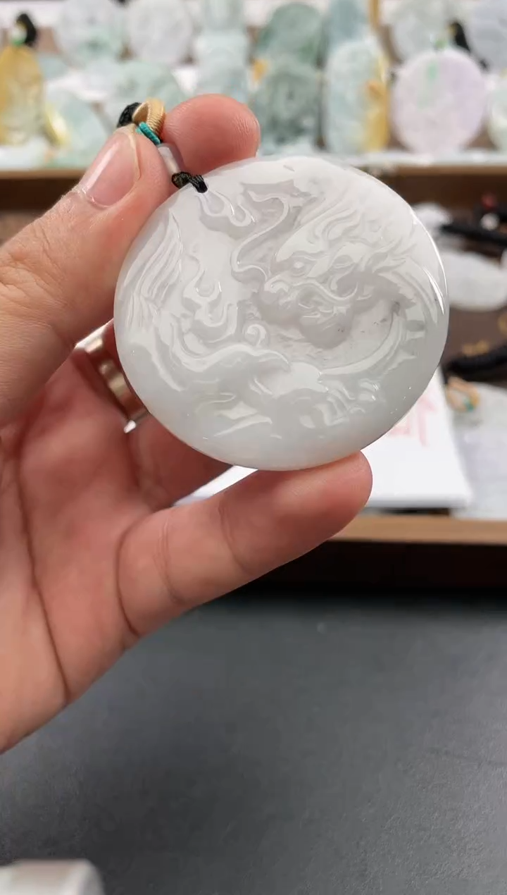 颈饰未镶嵌翡翠25/12/27/.42