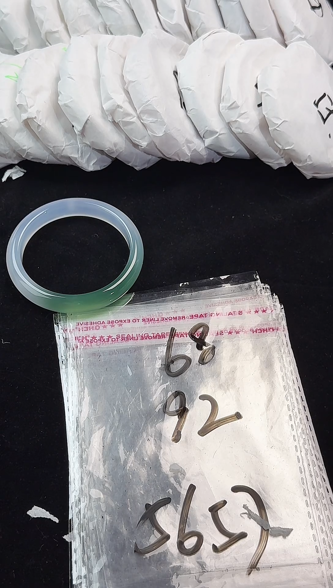 手镯玛瑙/玉髓未镶嵌玛瑙玉石手镯