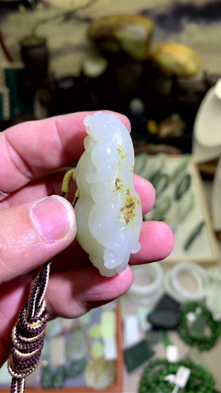 【闪购商品】和田玉颈饰未镶嵌子料貔貅吊坠