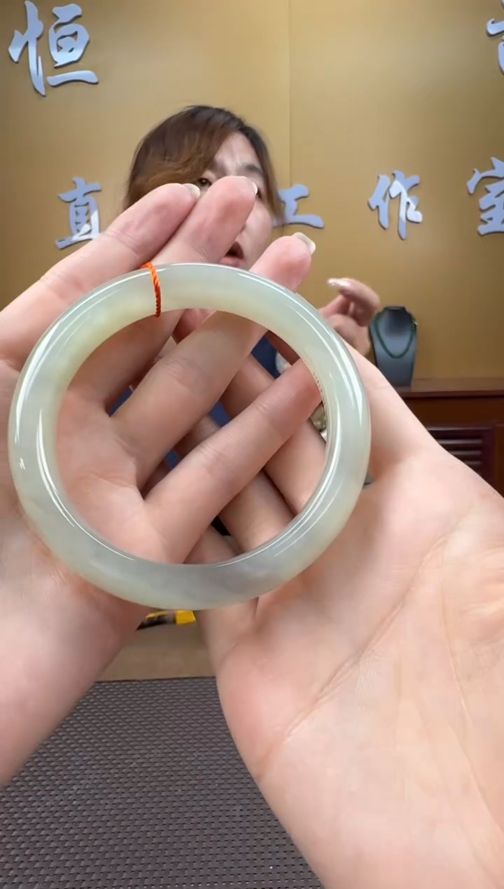 和田玉未镶嵌颈饰手镯59