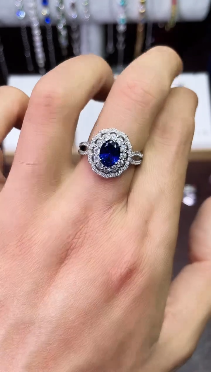 合金合成钻石蓝宝戒指