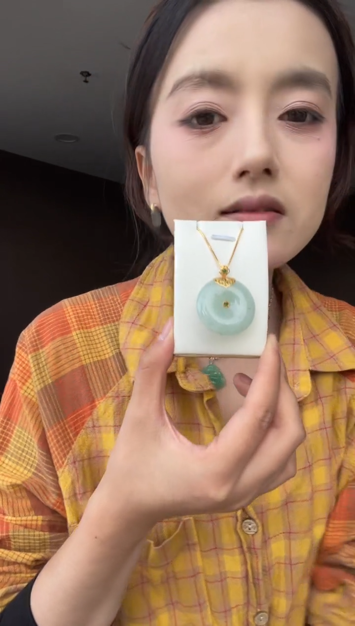 吊坠(不含链)18K金镶嵌翡翠天然缅甸A货翡翠