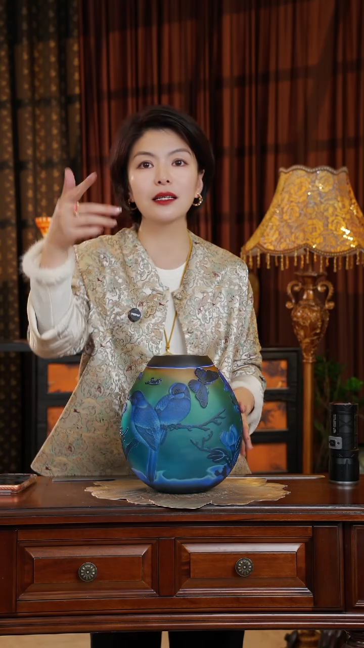 琉璃忆***晓葛蕾--新晴小号