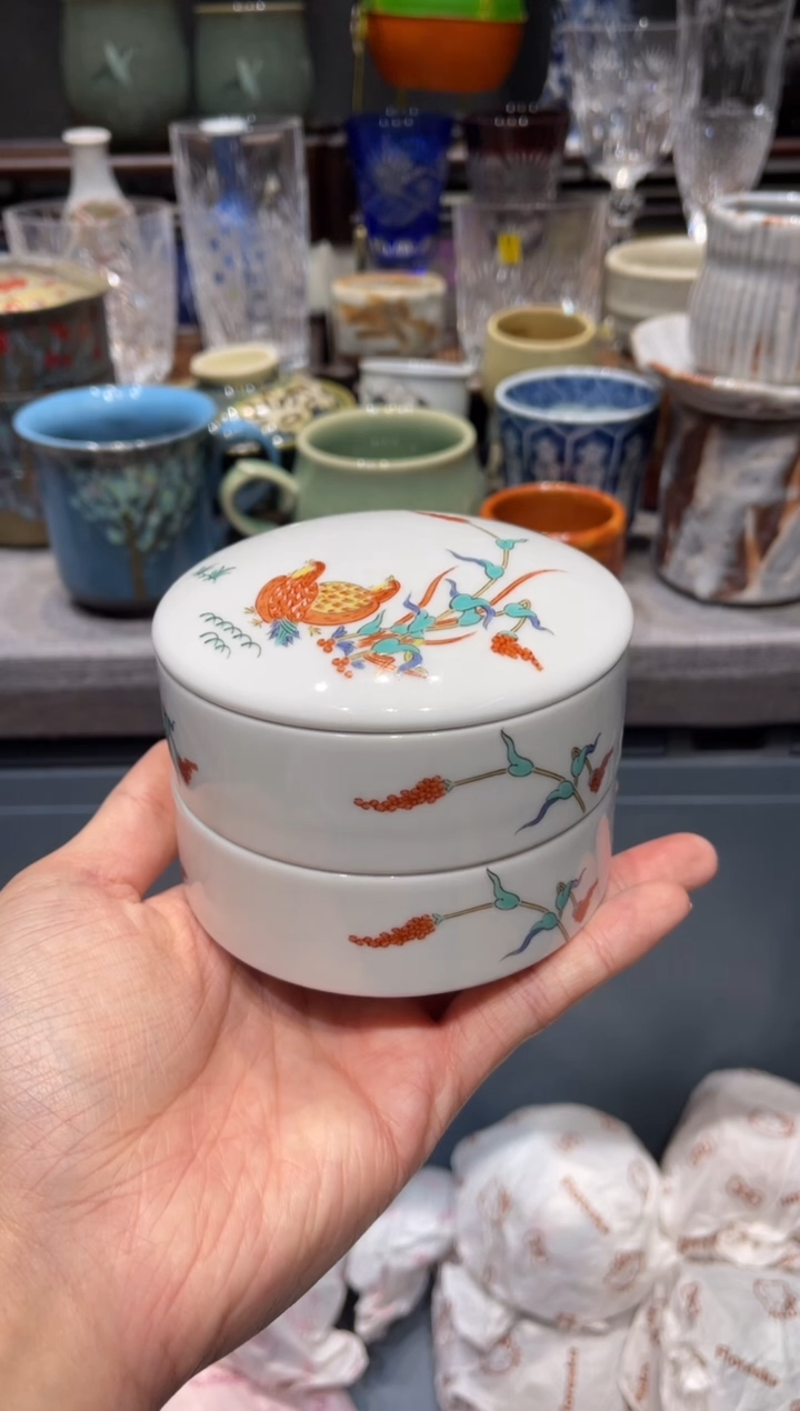 瓷片手绘鹌鹑两重段