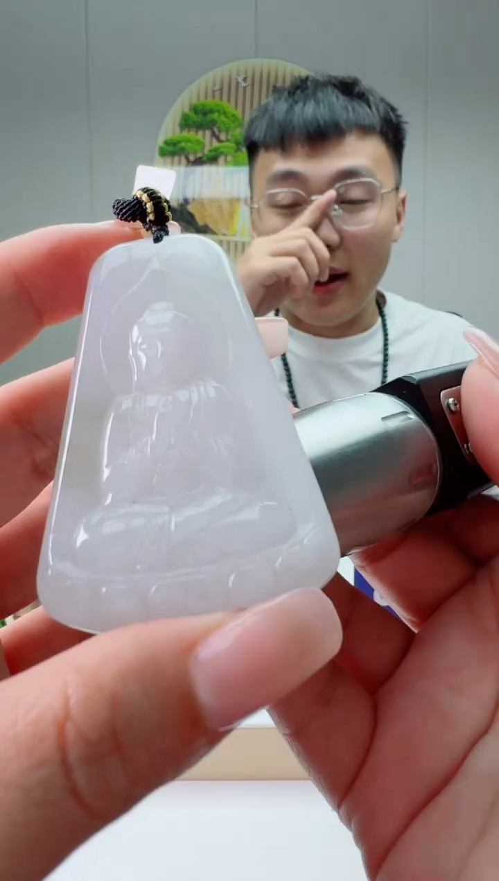 翡翠未镶嵌颈饰11111111111