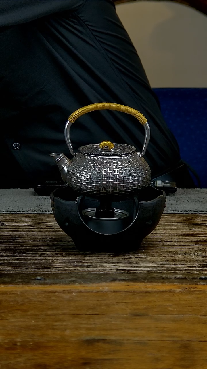 别看我人不正经。壶，正儿八经！！