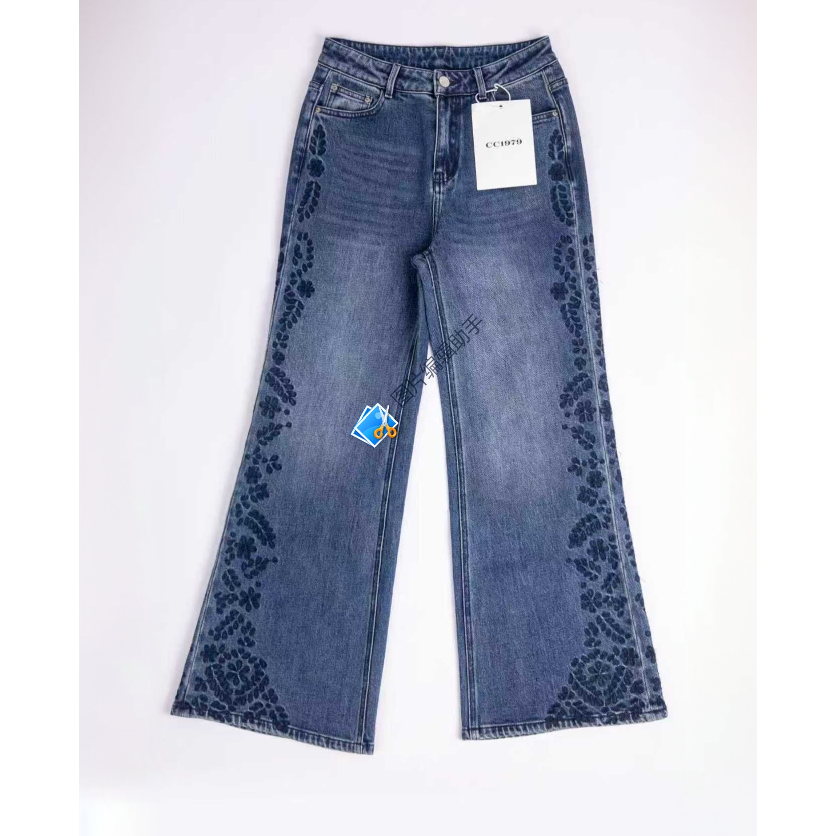 25款时尚女装刺绣花休闲筒喇牛仔裤显瘦复古秋冬