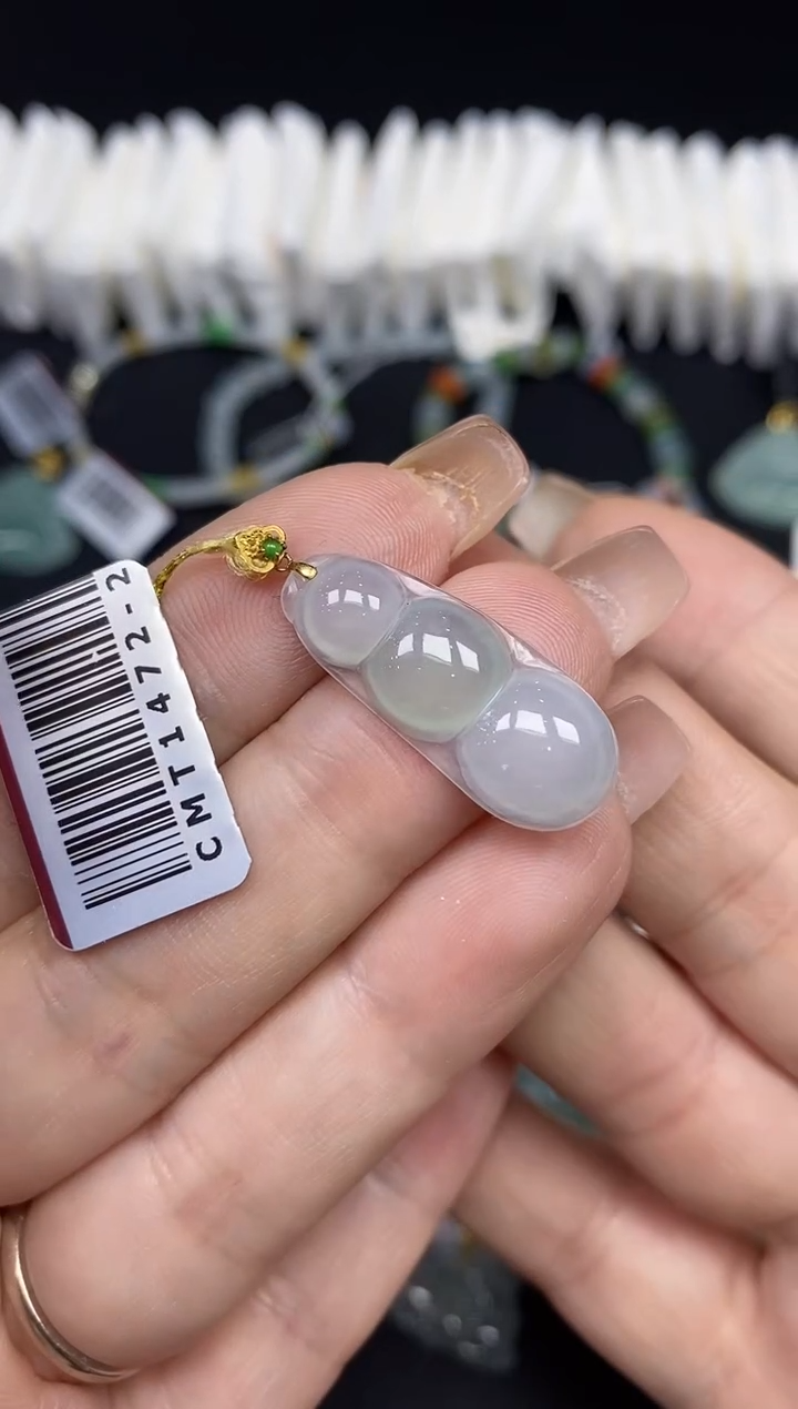 吊坠(不含链)18K金镶嵌翡翠豆子18K金扣镶嵌@@CMT1472-2