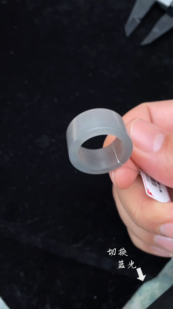 颈饰未镶嵌和田玉多样性发一